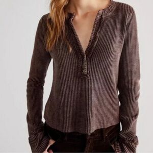 Free People One Colt Thermal Shirt Long Sleeve Henley Raw Edge Loungewear-Medium